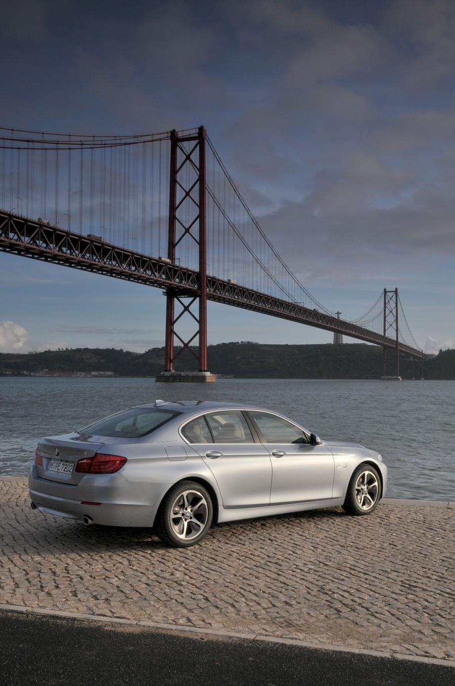  BMW ActiveHybrid 5 2012 года  (фото 81 из 157)